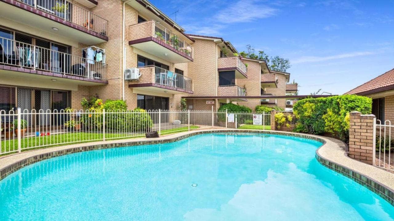 Seascapeatalexbeach Budget Accomodation Alexandra Headland Exterior foto