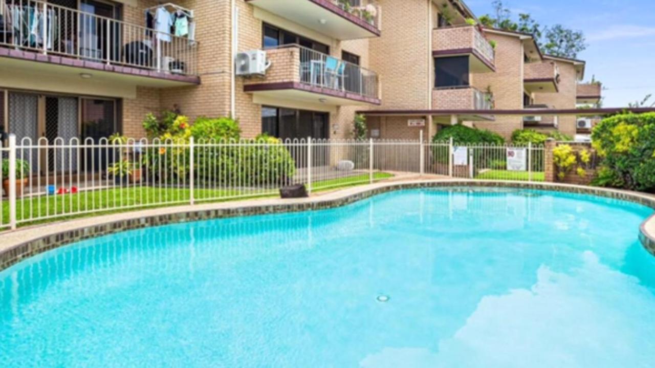 Seascapeatalexbeach Budget Accomodation Alexandra Headland Exterior foto